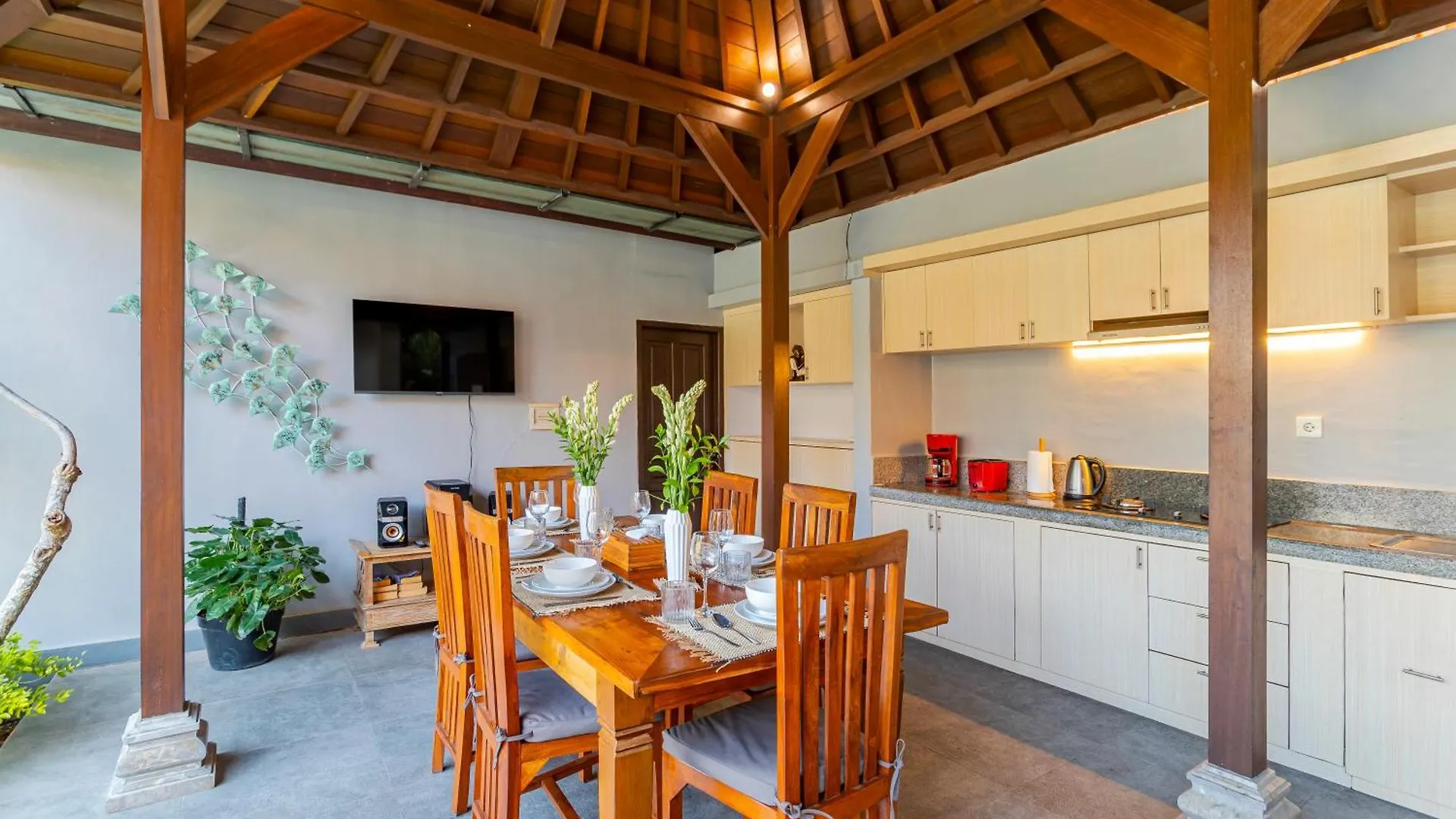 Amaluna II Villa In Seminyak Indonesia