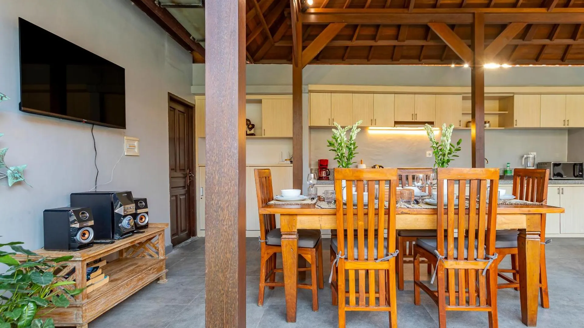 Amaluna II Villa In Seminyak