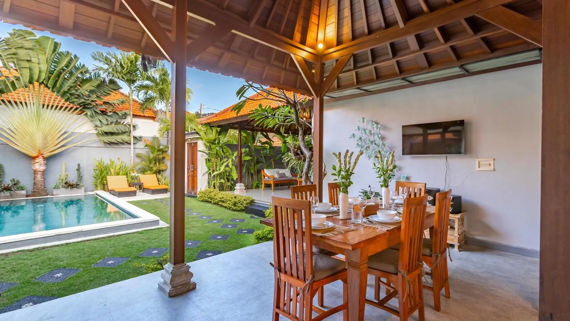 Amaluna II Villa In Seminyak